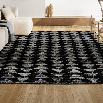 Aisha Moroccan Triangle Geometric Area Rug